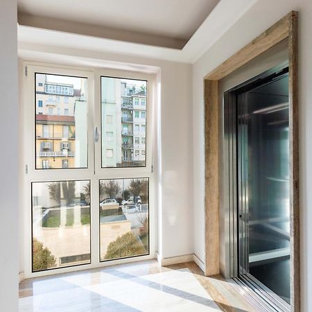Luxury Apartment - Free Private - Parking Maestri Campionesi 16 Milán Exteriér fotografie